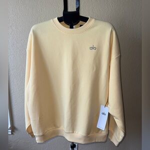 ALO Accolade Crew Neck NWT Candlelight Yellow L
